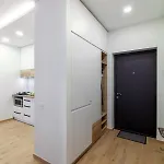 Avalon Design Near Center *