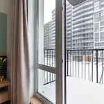 Daire Avalon Design Near Center *