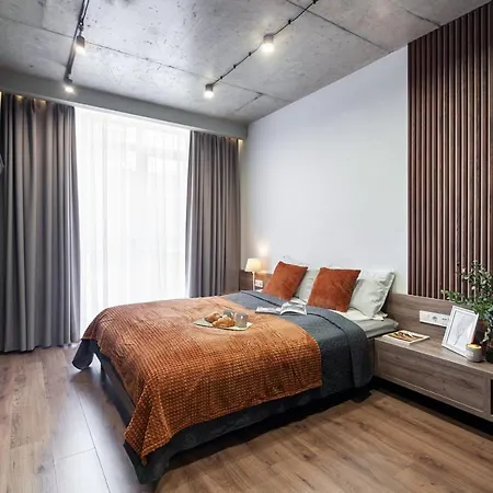 Apartment Avalon Design Near Center Lemberg