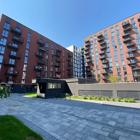 Avalon Design Near Center * リヴィウ